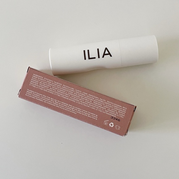 ILIA Skin Rewind Blurring Foundation & Concealer Complexion Stick: 12N SYCAMORE - Picture 3 of 12